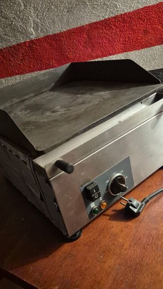 Plancha Eléctrica Profesional Krea 3000W
