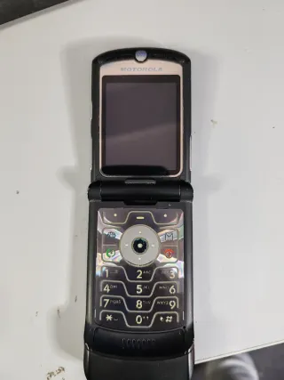 Motorola Razr V3 Nero - Batteria non funzionante