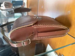 Funda cuero antigua