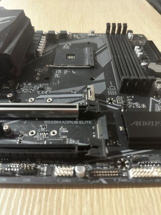 Gigabyte B550M Aorus Elite