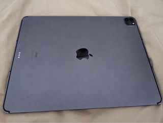 iPadPro 12.9 M1 1TB 5G Wi-Fi +Magickeyboard