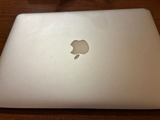 MacBook Air 13 (2015) - Intel Core i5