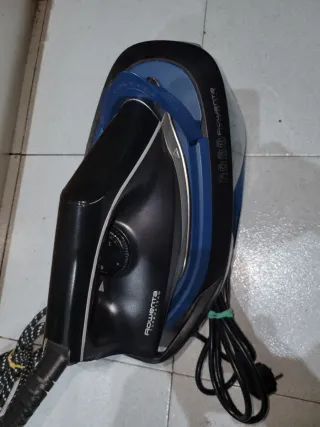 Rowenta Turbosteam Centro de Planchado