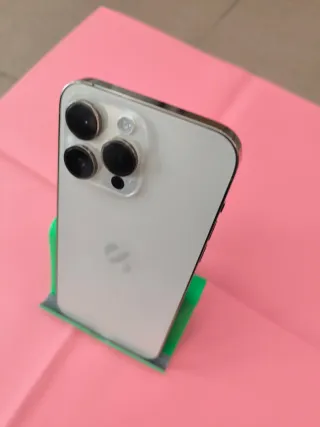 iPhone 14 Pro Max Dorado/Plateado