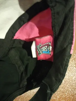 Gorra Monster High Niña