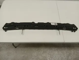 Soporte Interior Paragolpes Trasero Mercedes EQA