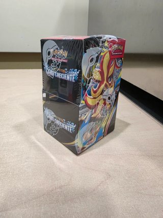 Caja Cartas Pokémon Equilibrio Perfecto