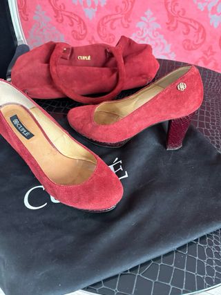 Zapatos y bolso ante granate T.38 color granate