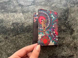 Cartera Desigual Multicolor con Lentejuelas