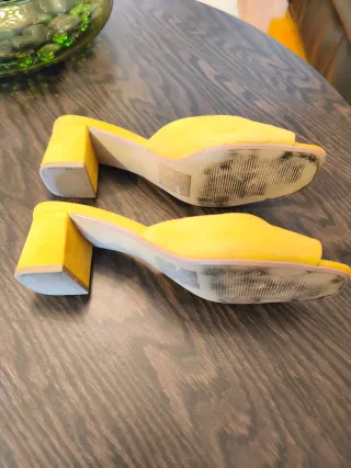 Sandalias mules Cortefiel