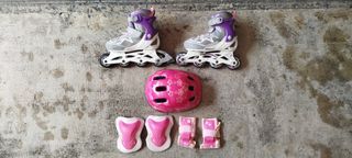 Patines infantiles talla 35 + casco y protecciones