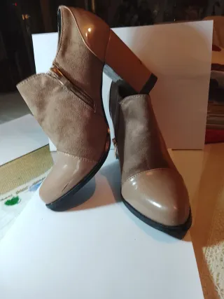 Botines TOP GIRL Beige y Marrón Talla 38