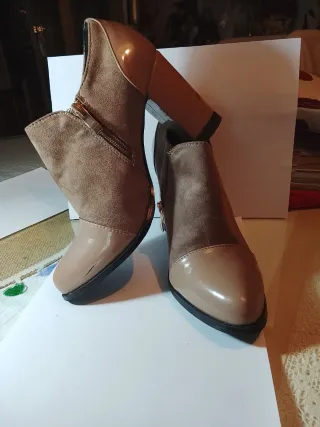 Botines TOP GIRL Beige y Marrón Talla 38