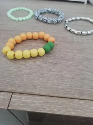 4 Pulseras Elásticas