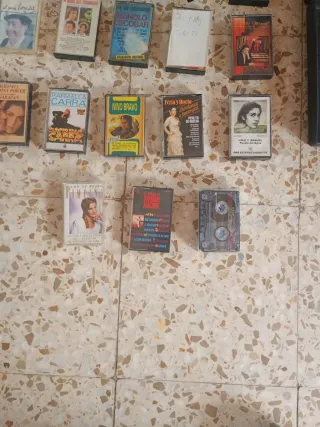 Casetes de radio antiguos .oferta solo Asta.vierne