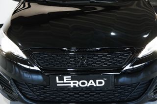 Peugeot 308 GTI FULL BLACK EDITION 272CV