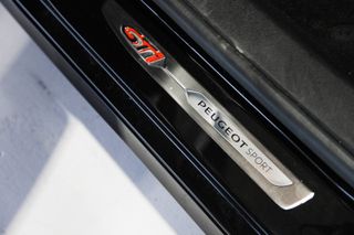 Peugeot 308 GTI FULL BLACK EDITION 272CV