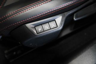 Peugeot 308 GTI FULL BLACK EDITION 272CV