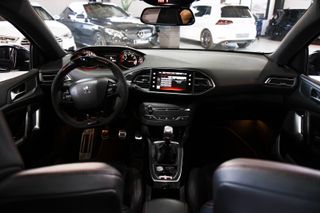 Peugeot 308 GTI FULL BLACK EDITION 272CV