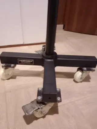 Porta dischi palestra Lacertosus con ruote