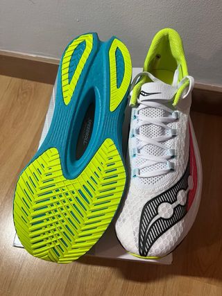 Zapatillas Saucony Endorphin Pro 4