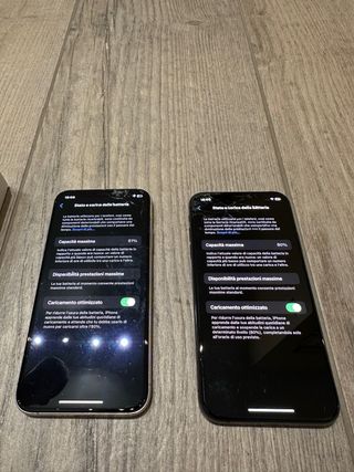 2 iPhone XS (Nero, Bianco)