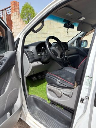 Hyundai H-1 2008 Perfecto estado (POSIBLE CAMBIO)