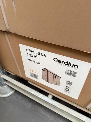 Gardiun KSP38190 Caseta de resina Graciella 5,23 m²