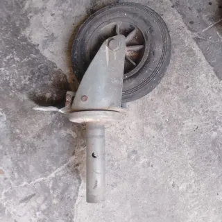 Rueda de andamio con freno