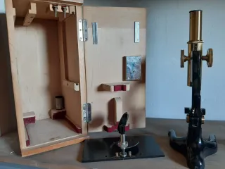 Microscopios/artilugios Antiguos. Medicina