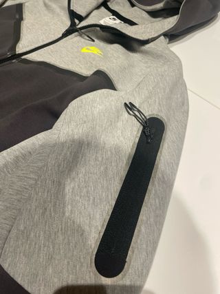 Chaqueta Nike Tech Fleece Gris Talla S