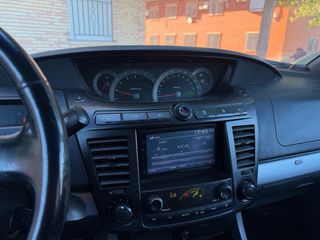 SsangYong Rodius 2005