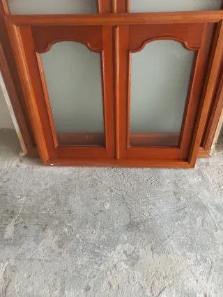 Ventana madera con cristal