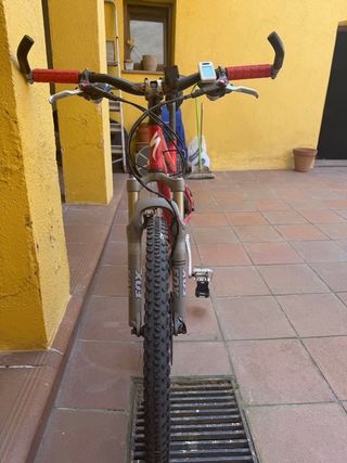 Bicicleta Montaña Specialized Roja