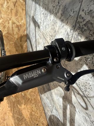 Santa Cruz Vala Kit R Talla M