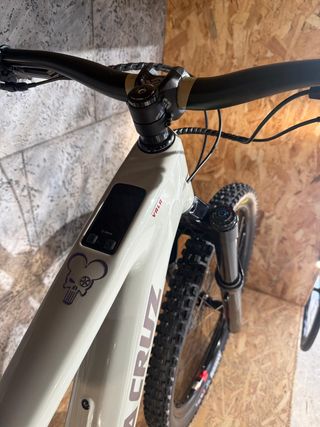 Santa Cruz Vala Kit R Talla M
