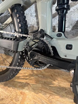 Santa Cruz Vala Kit R Talla M