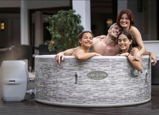 BESTWAY Spa Hinchable Lay-Z-Spa 3-5 PERSONAS