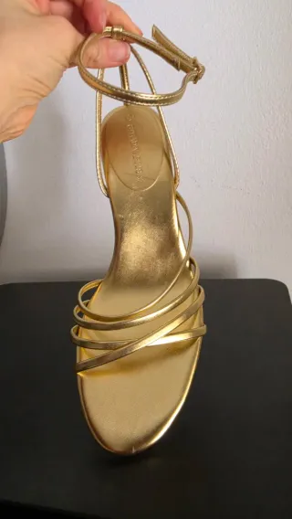 Sandalias doradas finas talla 38