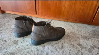Zapatos Lois Negros y Marrones