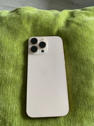 iPhone 16 Pro Max 256GB Excelente Estado