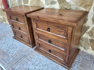 Mesitas de noche rústicas