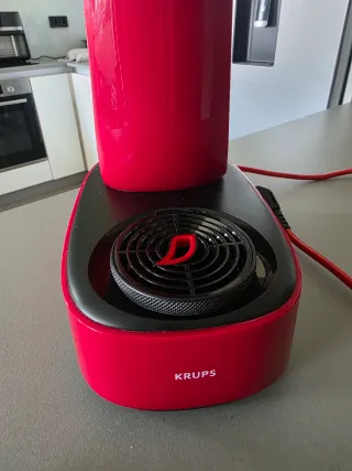 Cafetera Krups Dolce Gusto Roja