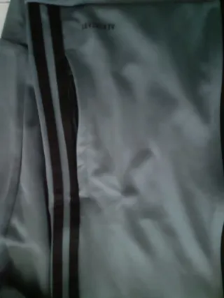 Chándal Adidas niño azul y negro Talla 10/11 años