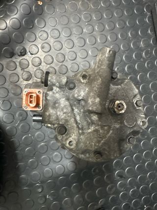 Compresor Aire Acondicionado VW AG 4G0 816 797 A