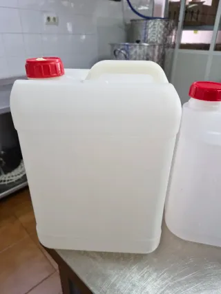 Bidones de plástico 5L, 7.5L, 10L