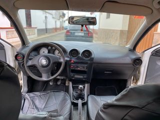 SEAT Ibiza 2003