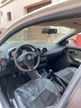 SEAT Ibiza 2003