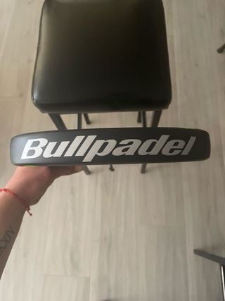 Pala Bullpadel Play PWR Carbon Tube
