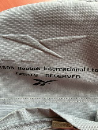 Mochila Reebok Gris Pequeña